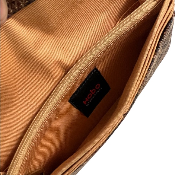 HOBO INTERNACIONAL Snakeskin Wallet - Picture 6 of 8